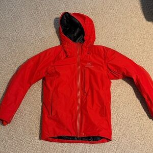 Arc’teryx Alpha IS - INSULATED GORETEX jacket
